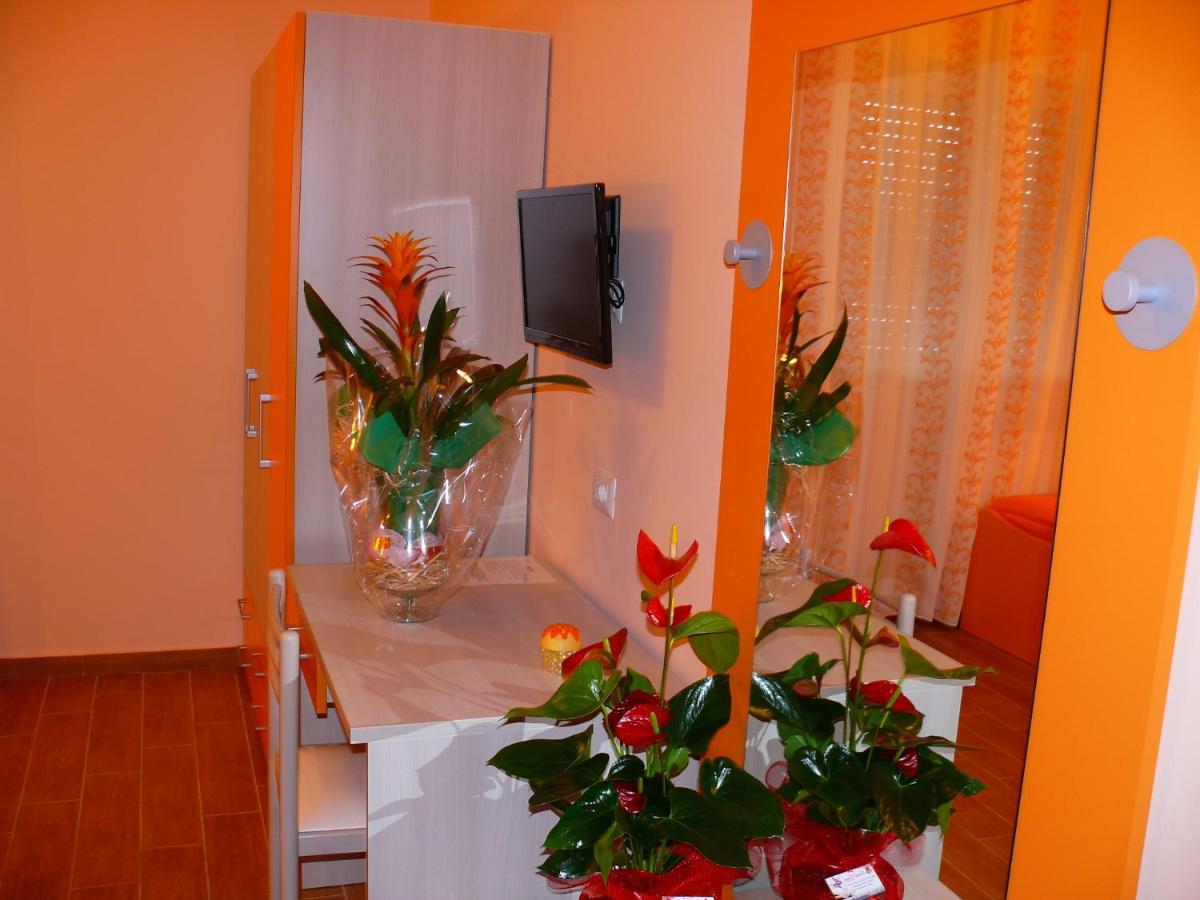 B&B Max - Housity