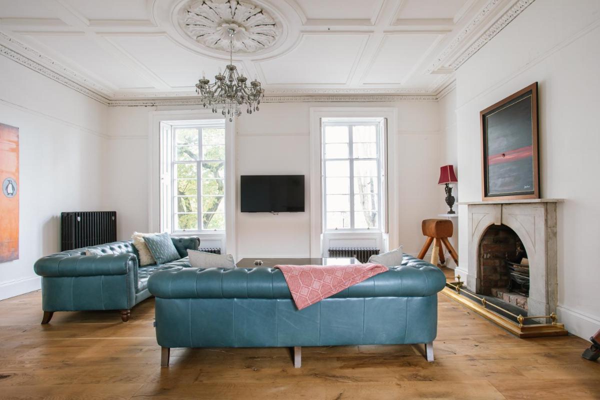 Luxury Belfast Townhouse - Housity