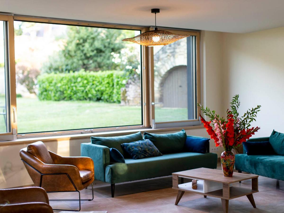Gîte avec piscine privée chauffée, 4 chambres, vue sur le château - FR-1-616-1 - Housity