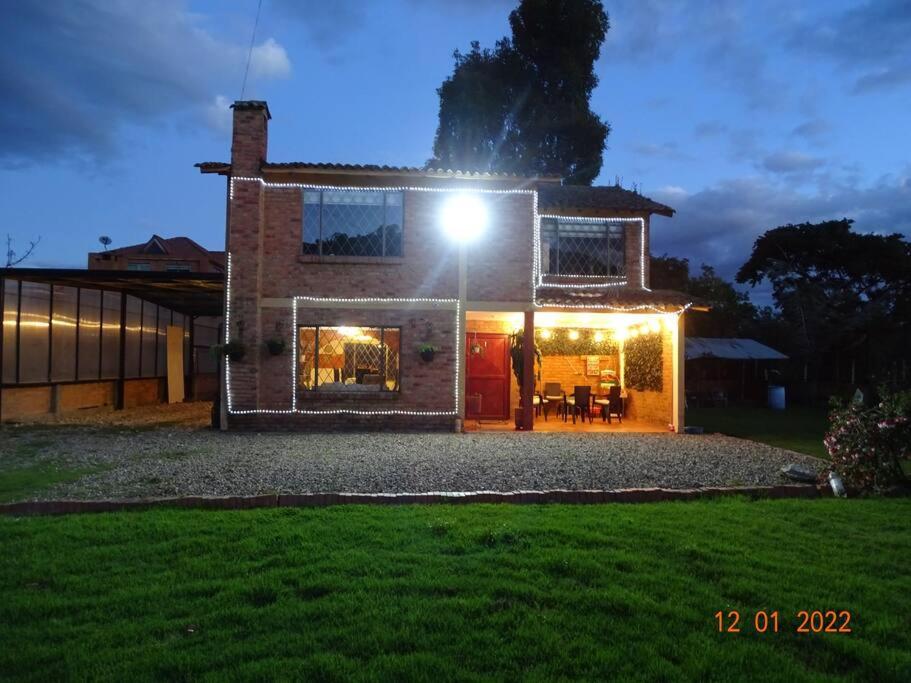 Tranquila y acogedora casa, Chía - Housity
