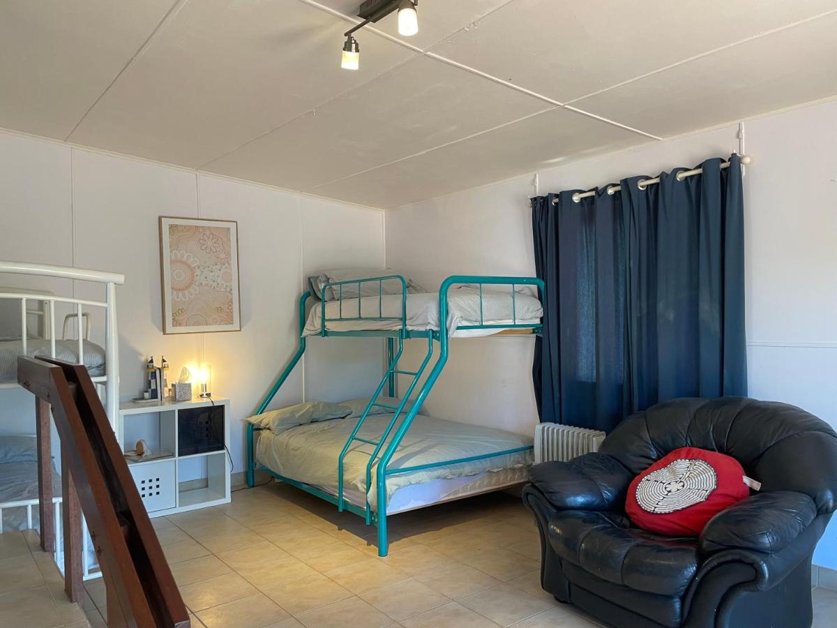 Moore River Cottage - Housity