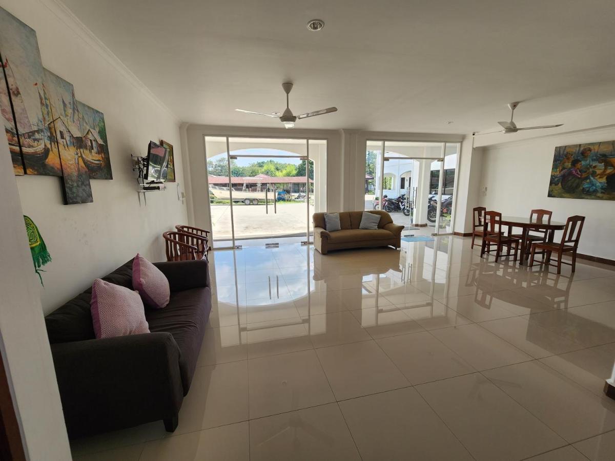 MB Apartments & Hotel Medan - Housity