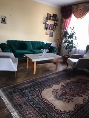 Dalis Get House - Housity