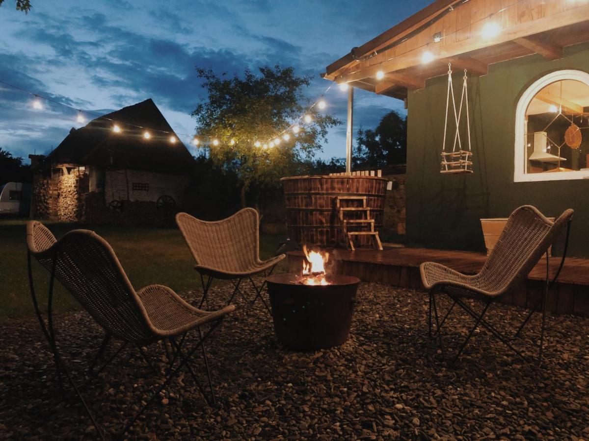 Cottage43 - Housity