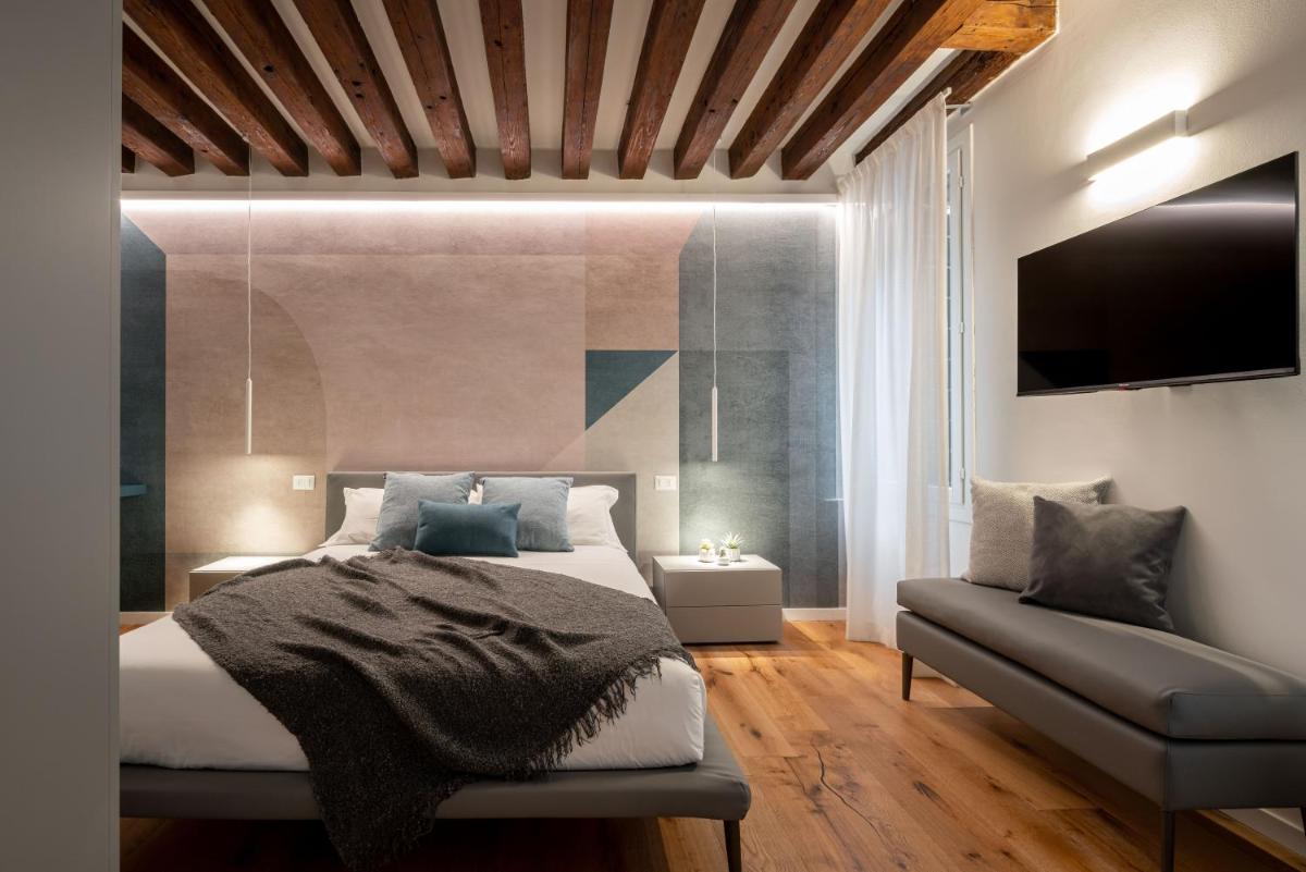 Sant'Angelo Apartment by Wonderful Italy - Housity