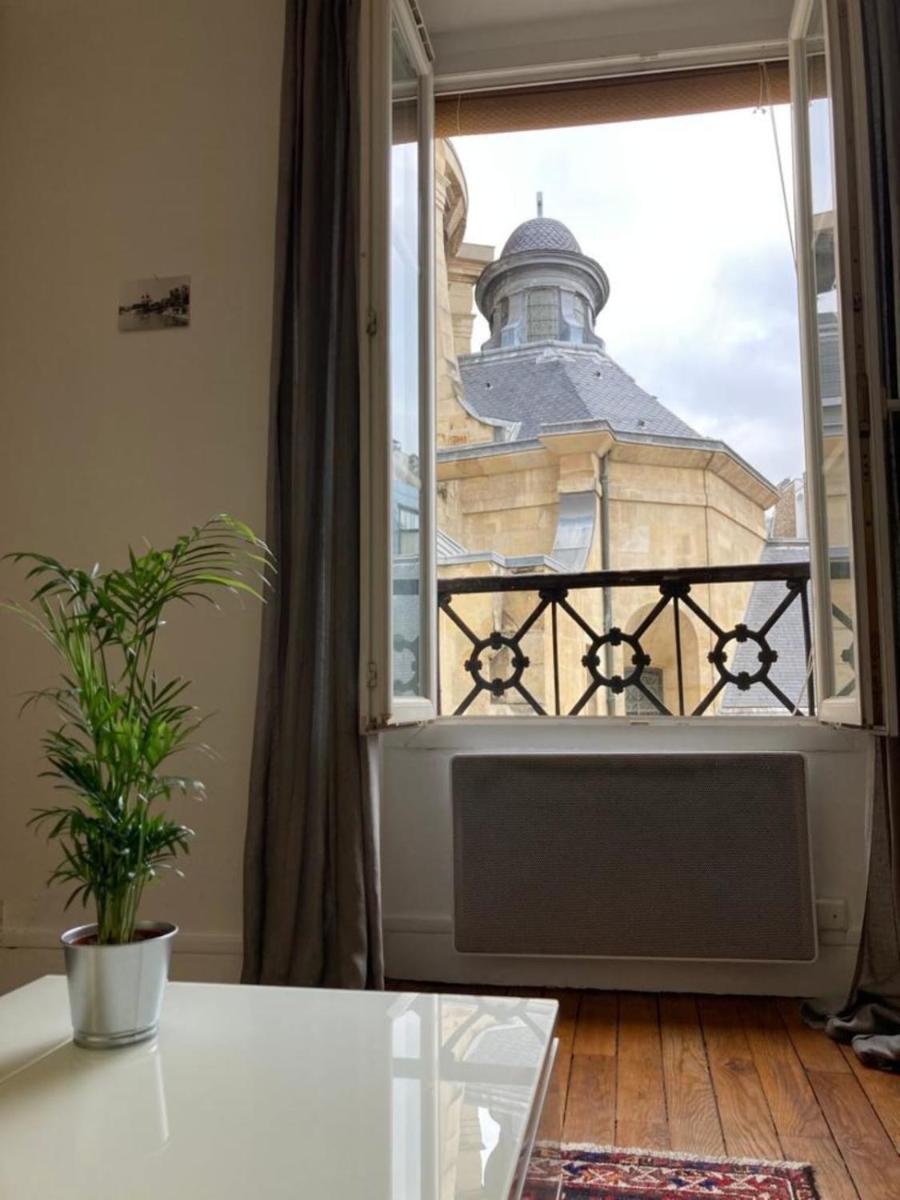 37m at 2 steps from the Place des Vosges - Housity