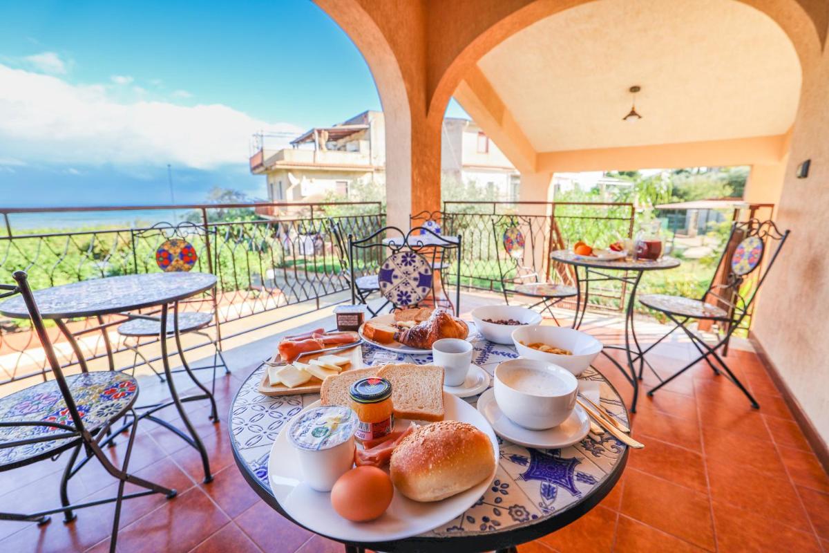 B&B Giardino dei Cedri - Housity