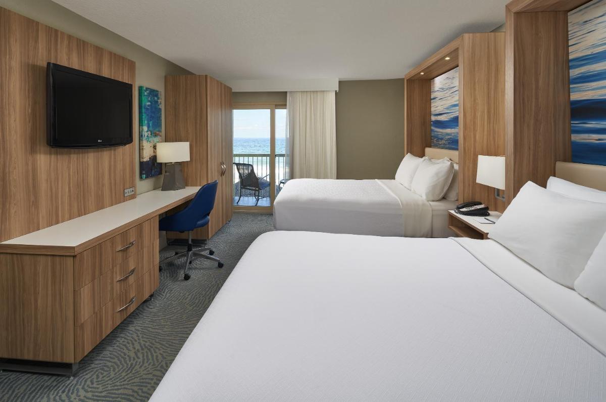 Crowne Plaza Melbourne-Oceanfront, an IHG Hotel - Housity