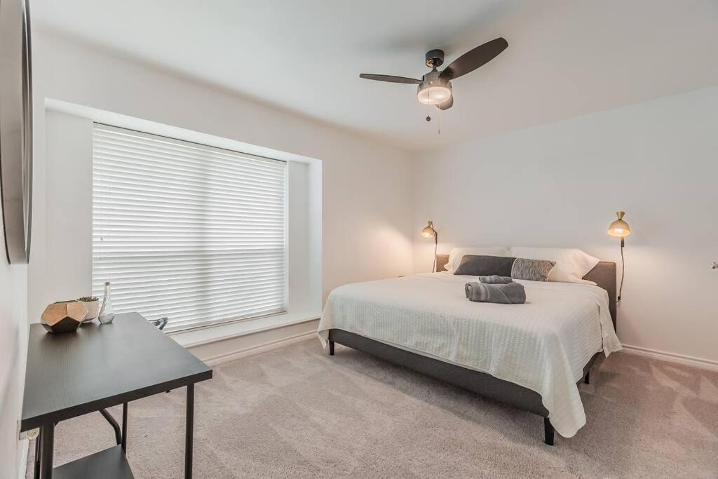 Luxury Vacation In Richardson - Housity