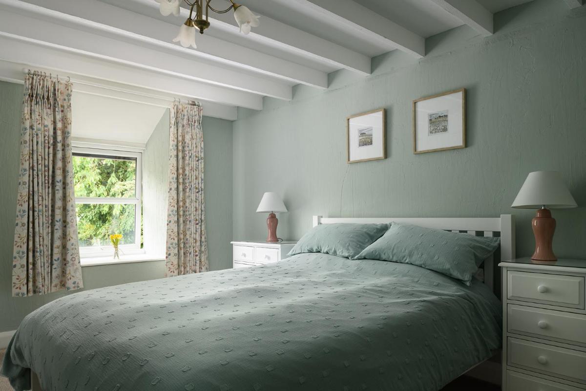 Swan Cottage - Housity