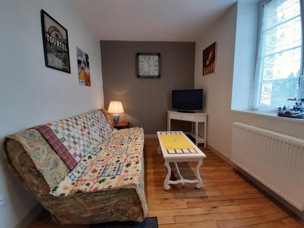 CHARLES AU PREMIER - Housity