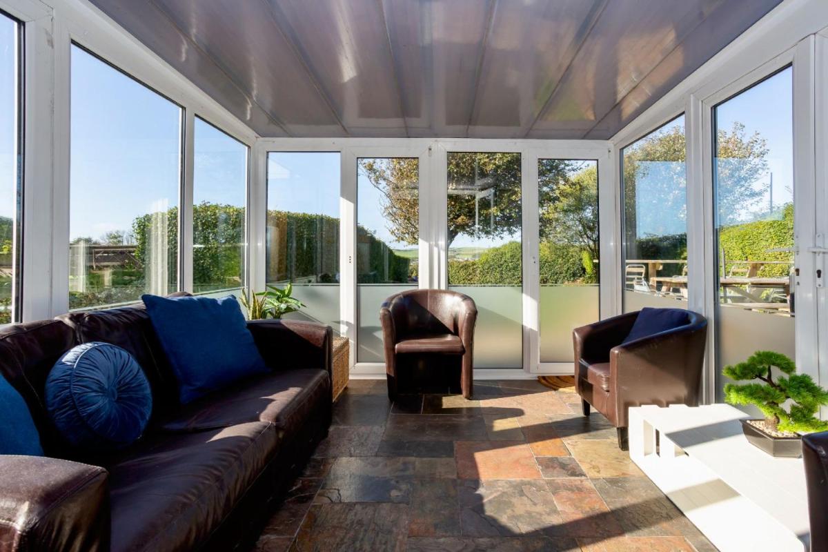 CROYDE BEACH HAVEN 5 Bedrooms - Hizvo