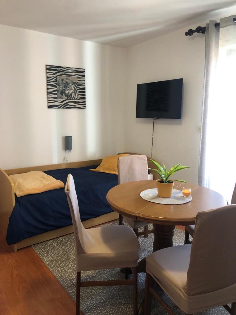 STUDIO APARTMAN MARINJAK - Housity