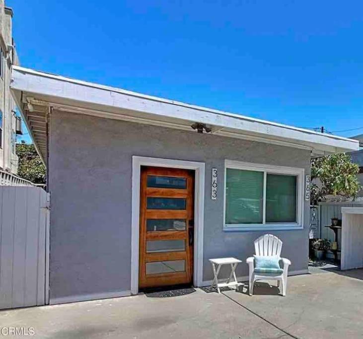 Cottage on Silver Strand Beach - Housity