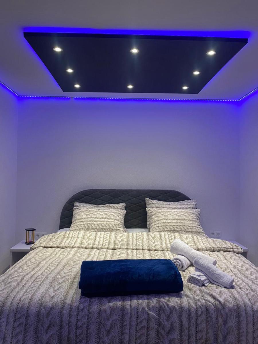 Checkmate 2 - Housity