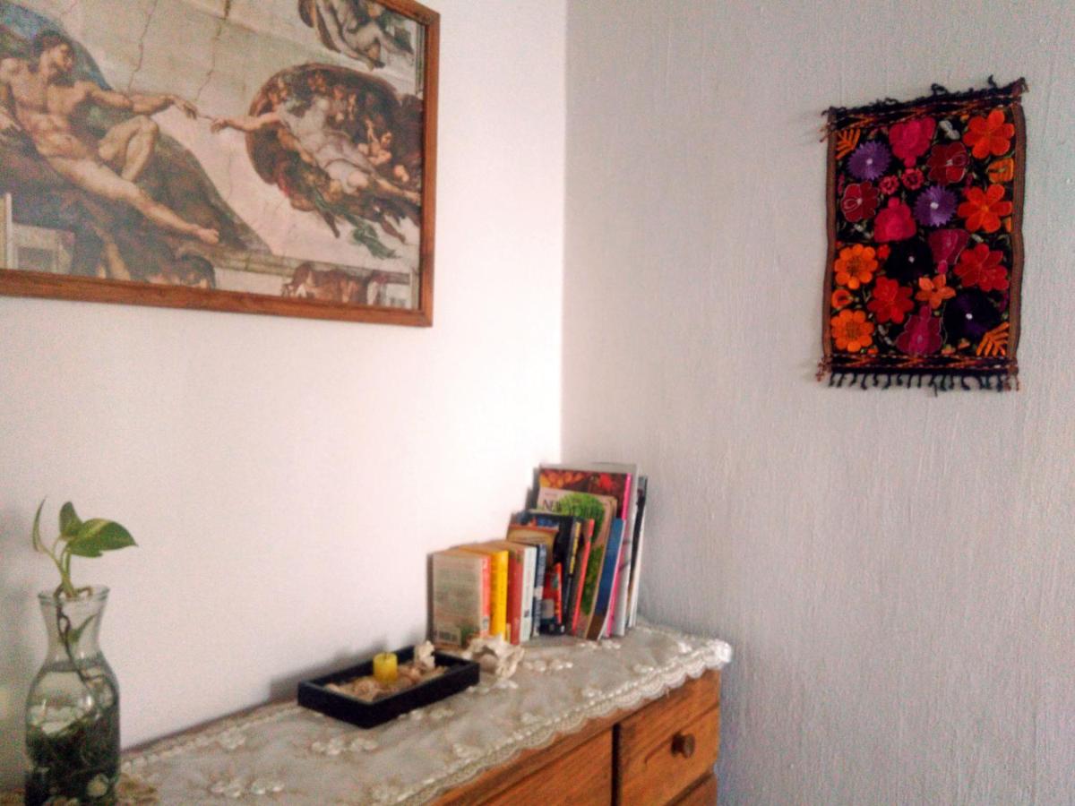 Los Caracoles Bed & Breakfast - Housity