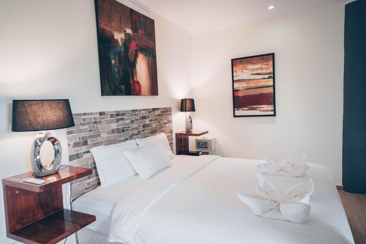 Alona Northland Resort - Housity