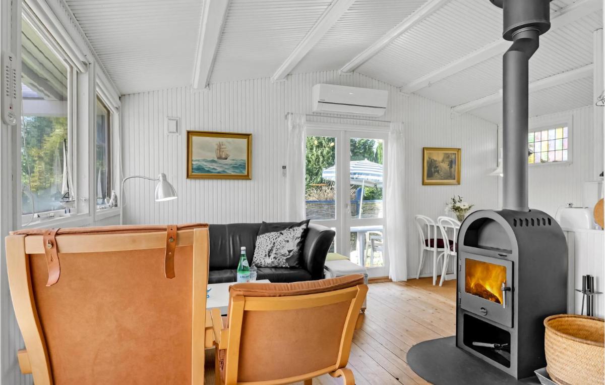 Gorgeous Home In Gilleleje - Housity