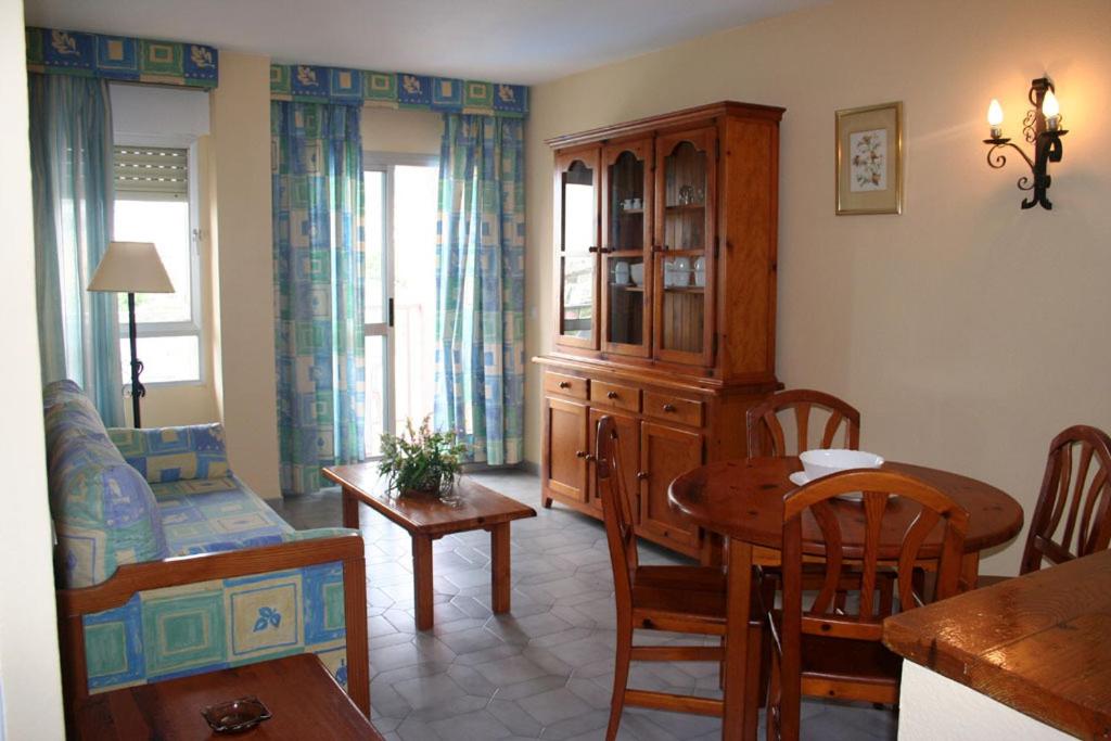 Apartamentos Minerva Jupiter - Housity