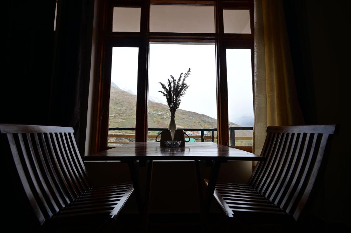 The Bulevar - Alpine - Housity