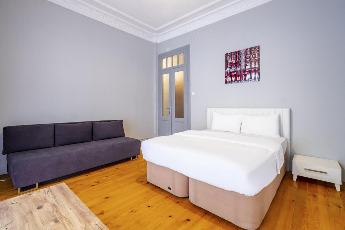 Refreshing and Central Apartment in Beyoglu - Housity