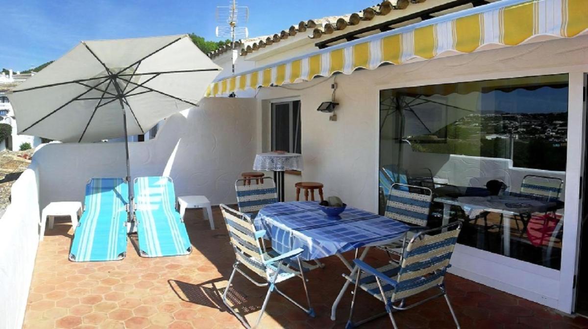 Morairas lovers nest in villa park Villotel no001 - Housity