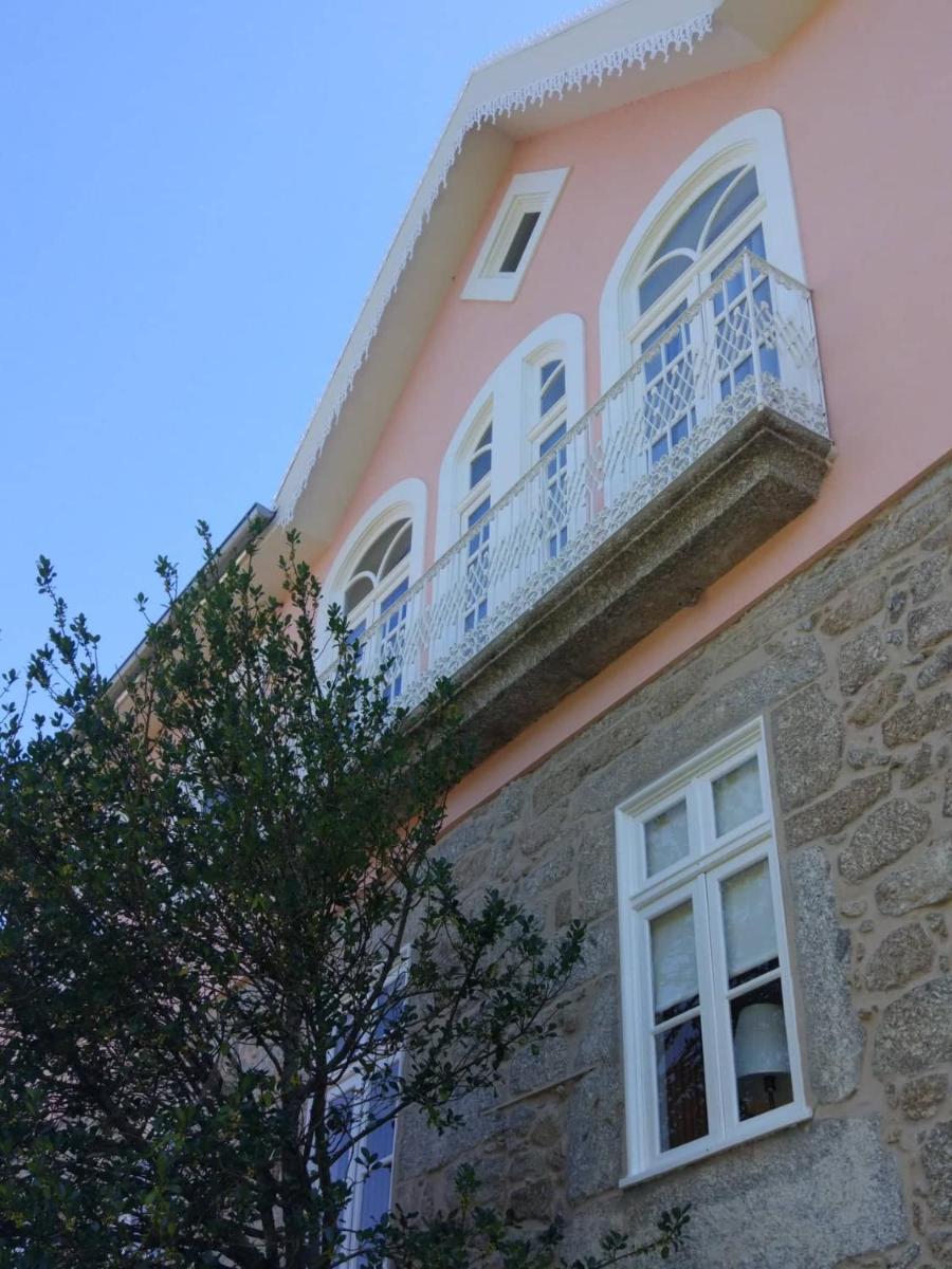 O edifício onde o hotel está situado