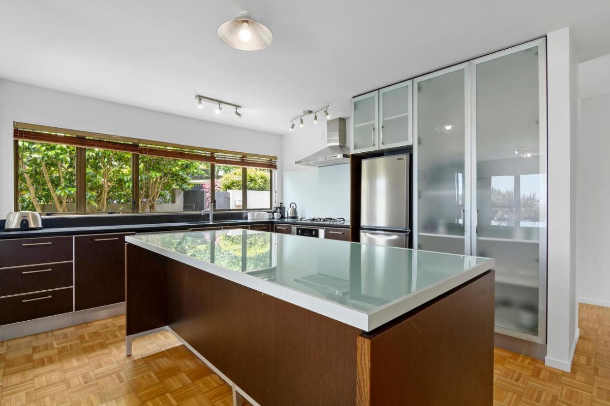 Rutherford Retreat - Nelson Holiday Home - Housity