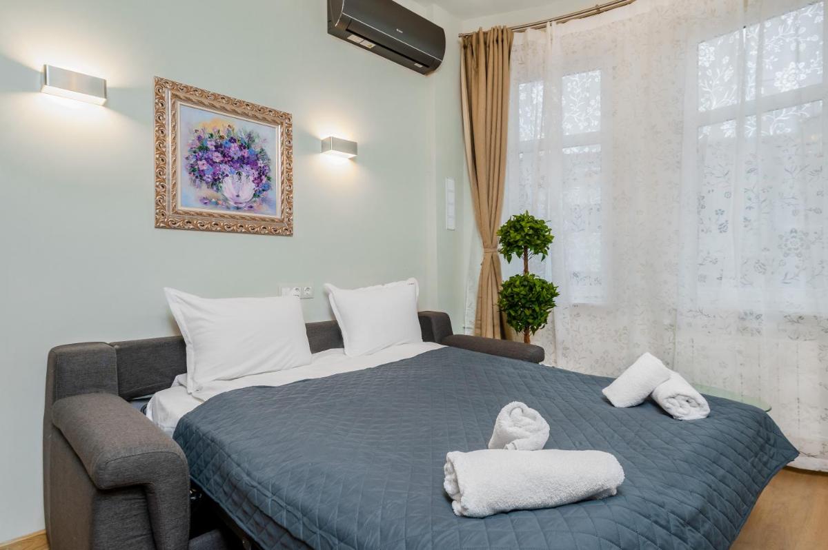 Stylish & Cozy Studio in the Heart of Sofia - Hizvo