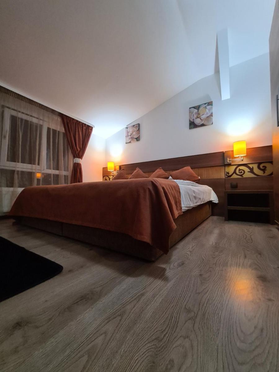 Garsonieră privata - Housity