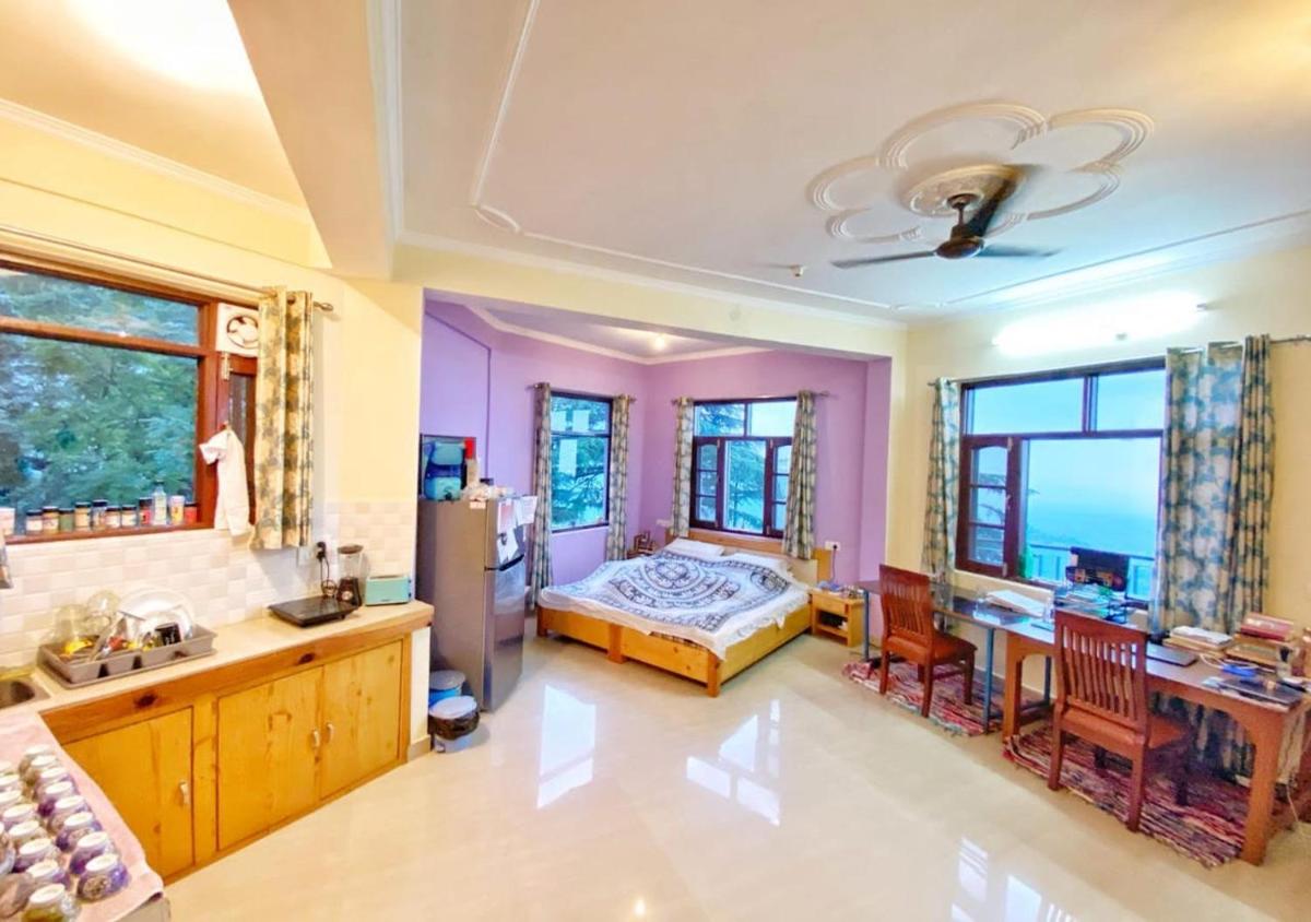 Yoga House - Housity