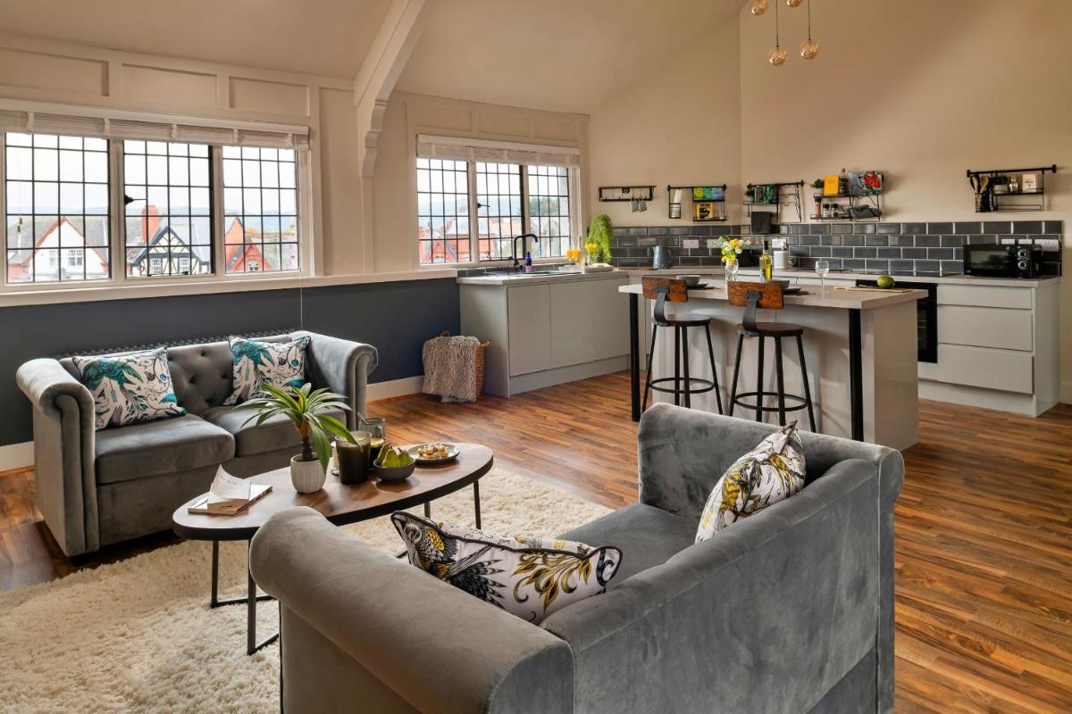 Finest Retreats - Sunnycroft Penthouse - Housity