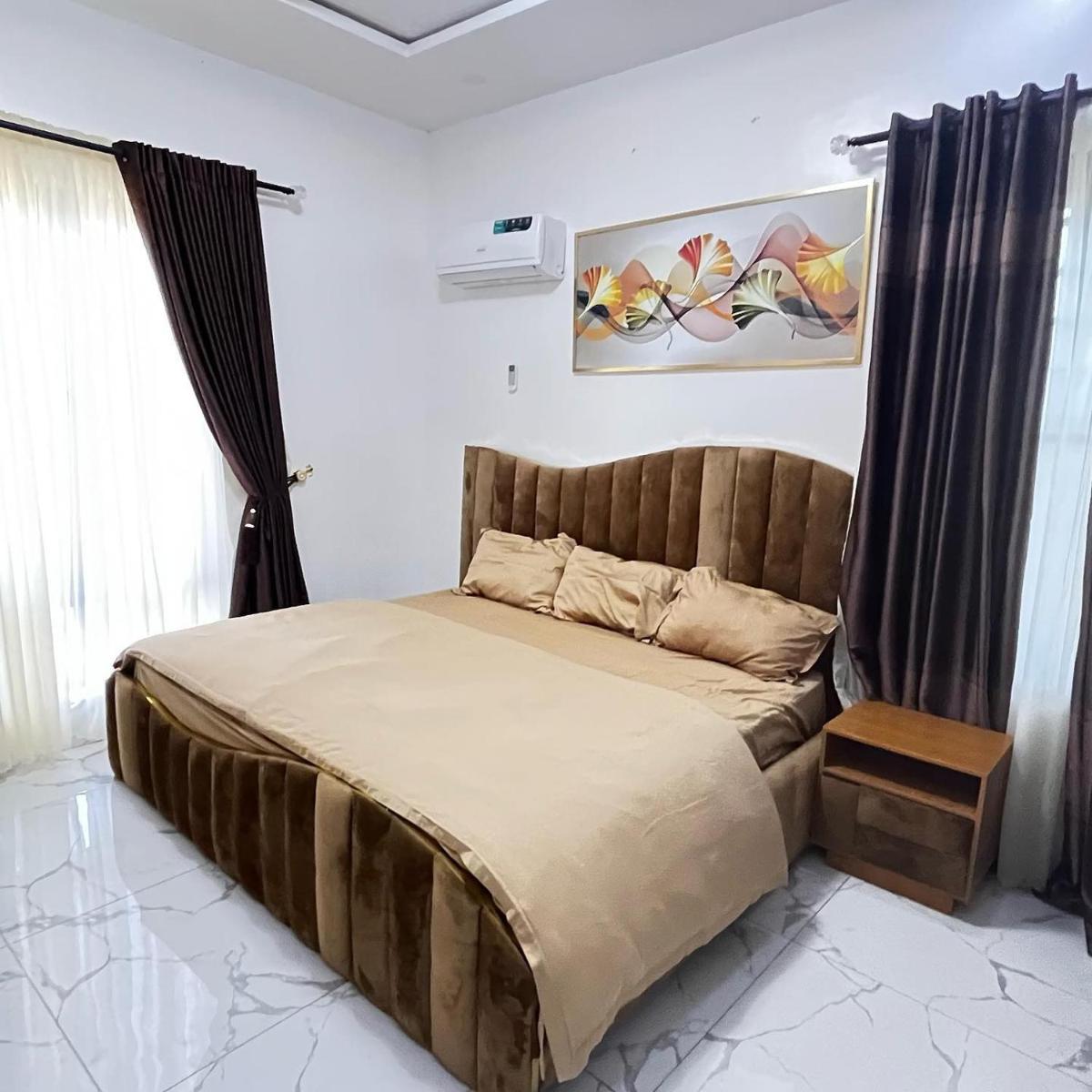 Overplus Properties - Housity