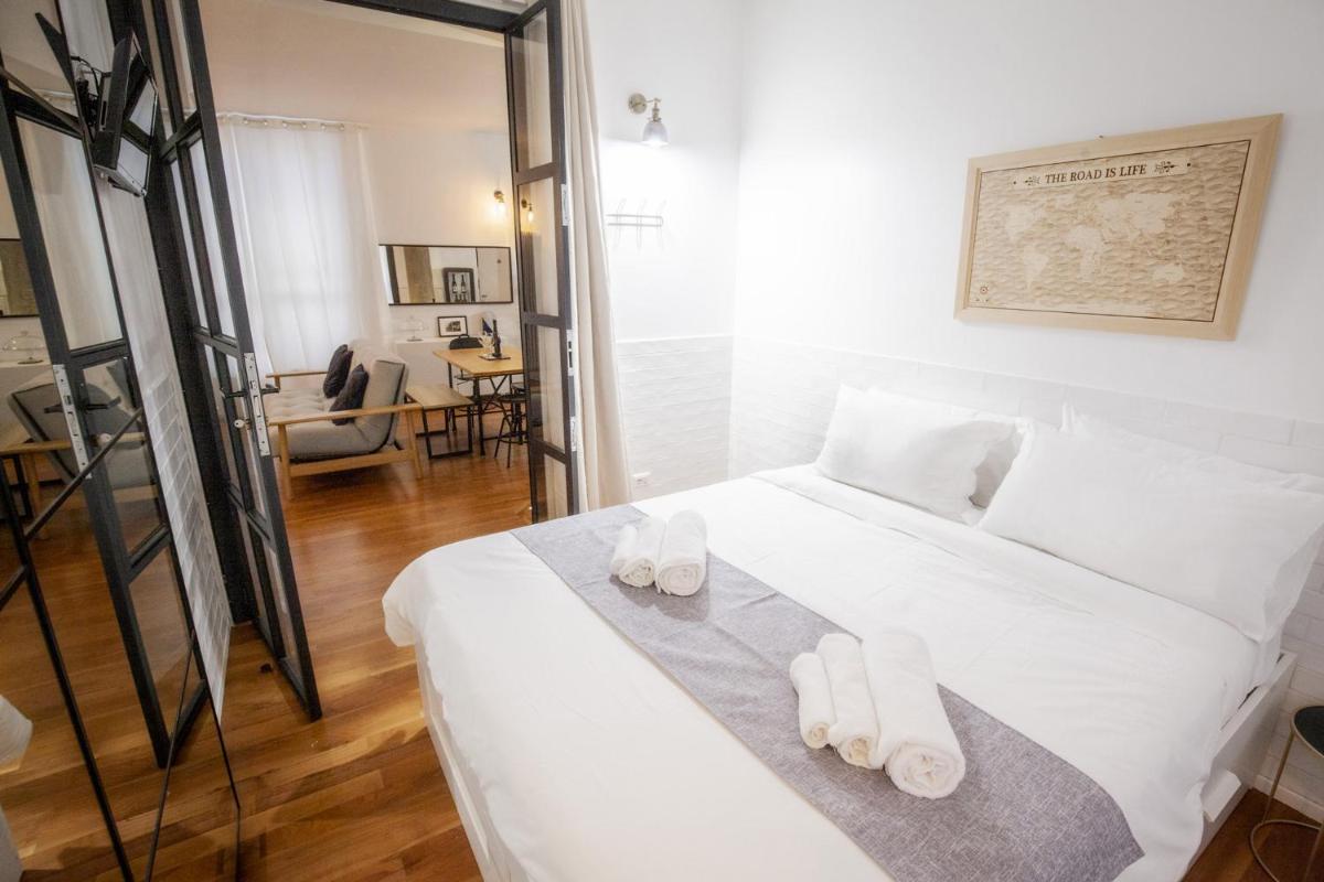 Lovely and modern flat near the Colosseum - Housity
