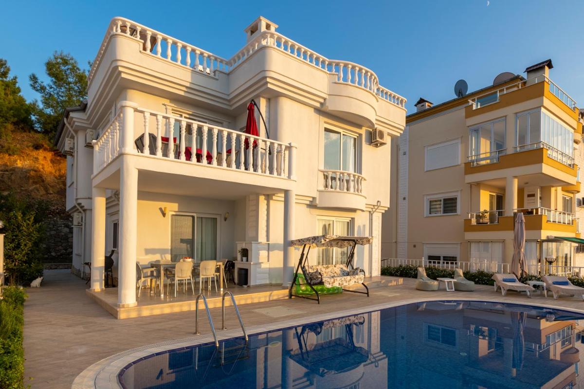 Seascape villa - Housity