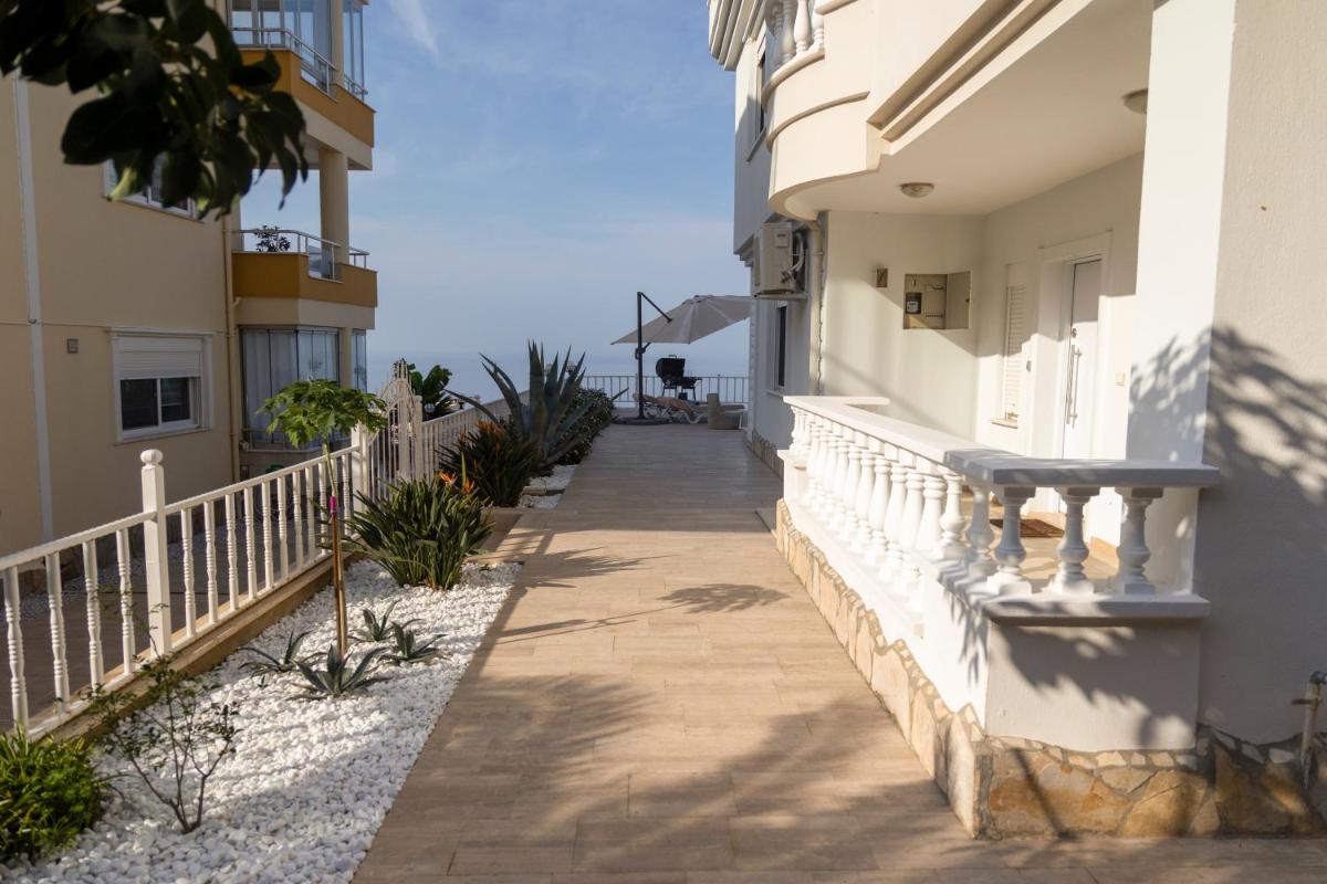 Seascape villa - Housity