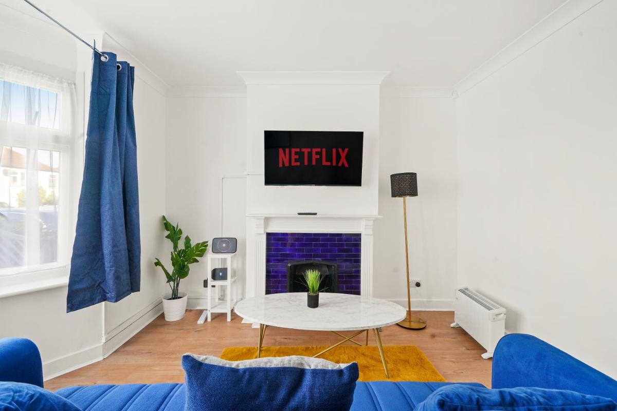 3bed Cozy House: Parking + Wifi - Housity