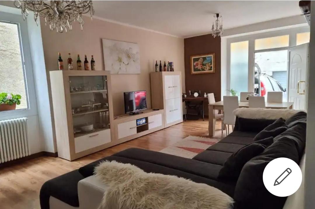 Mary House 2 - Housity