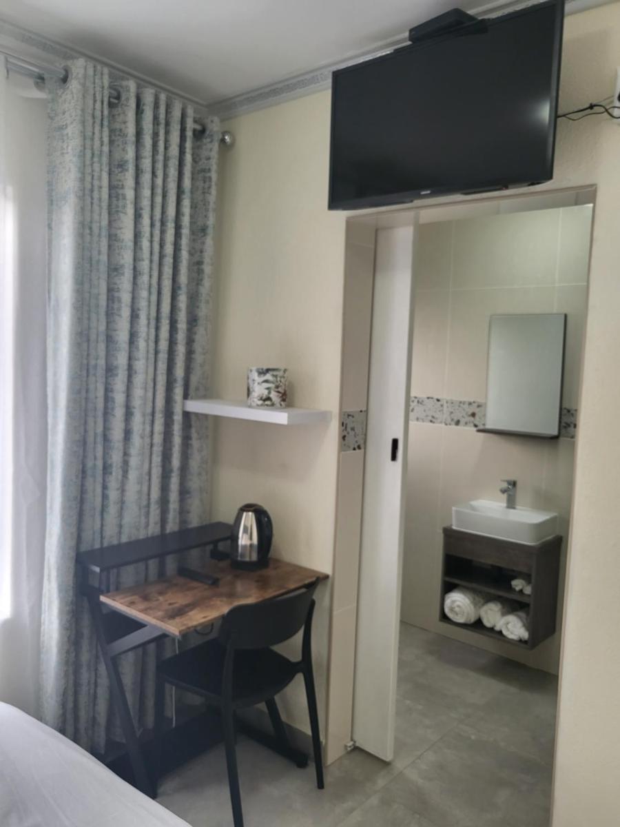 Domsa Lapeng Guesthouse - Housity