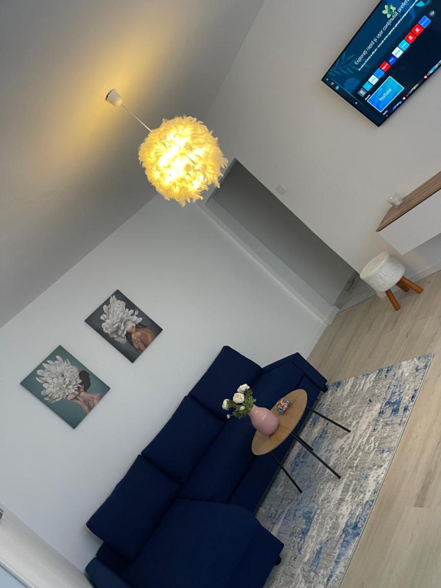 Discret Apartament Seven - Housity