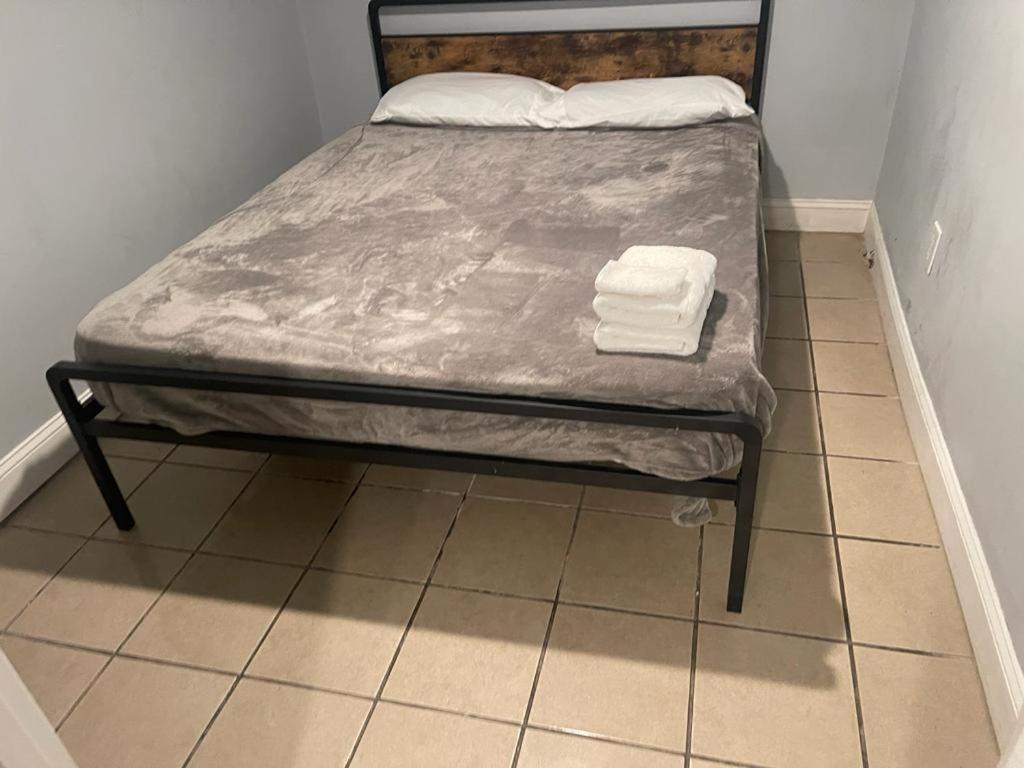 Convenient Guest House in West Philadelphia - Housity