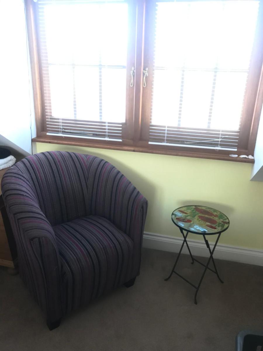 Cosy Private Room in Old Corringham - Housity