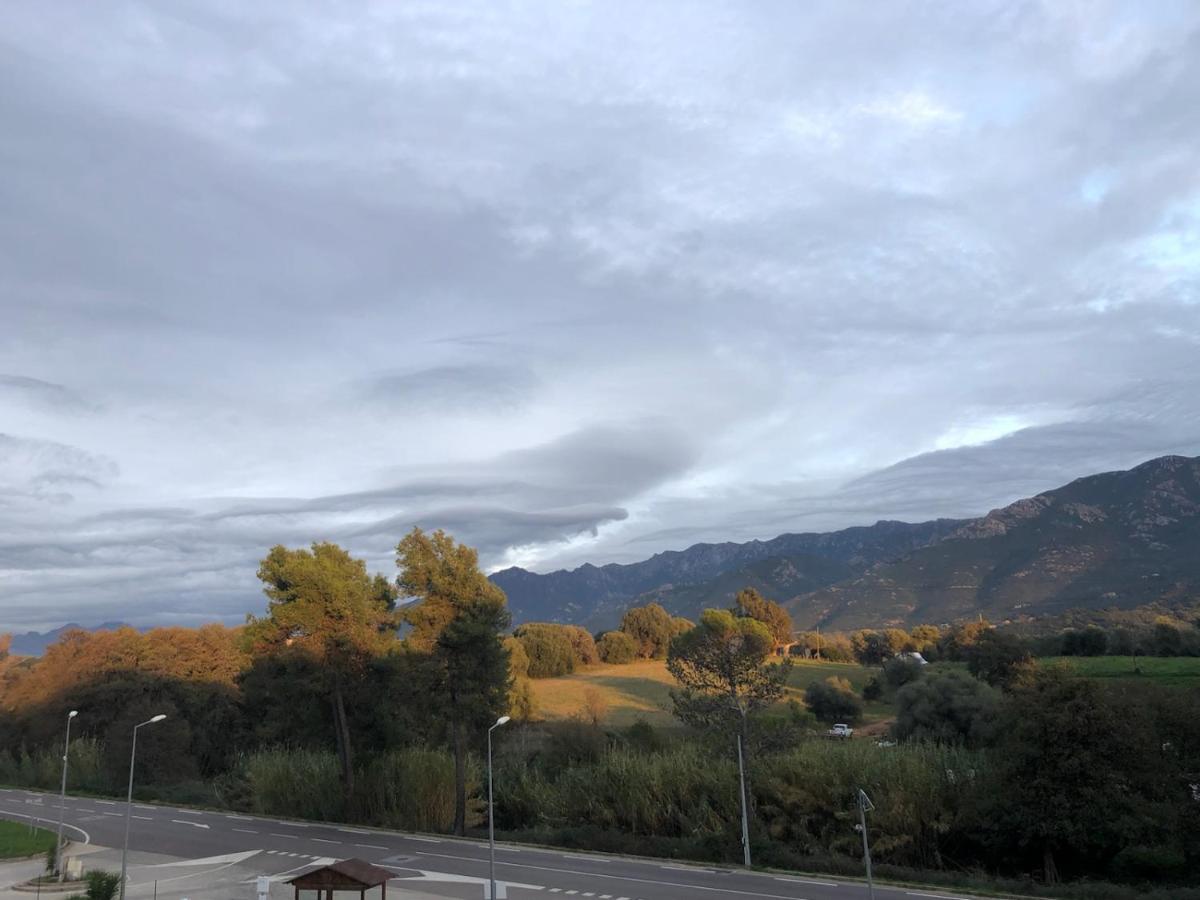 Superbe Appartement Vue Montagne Proximités Grandes Surfaces - Housity