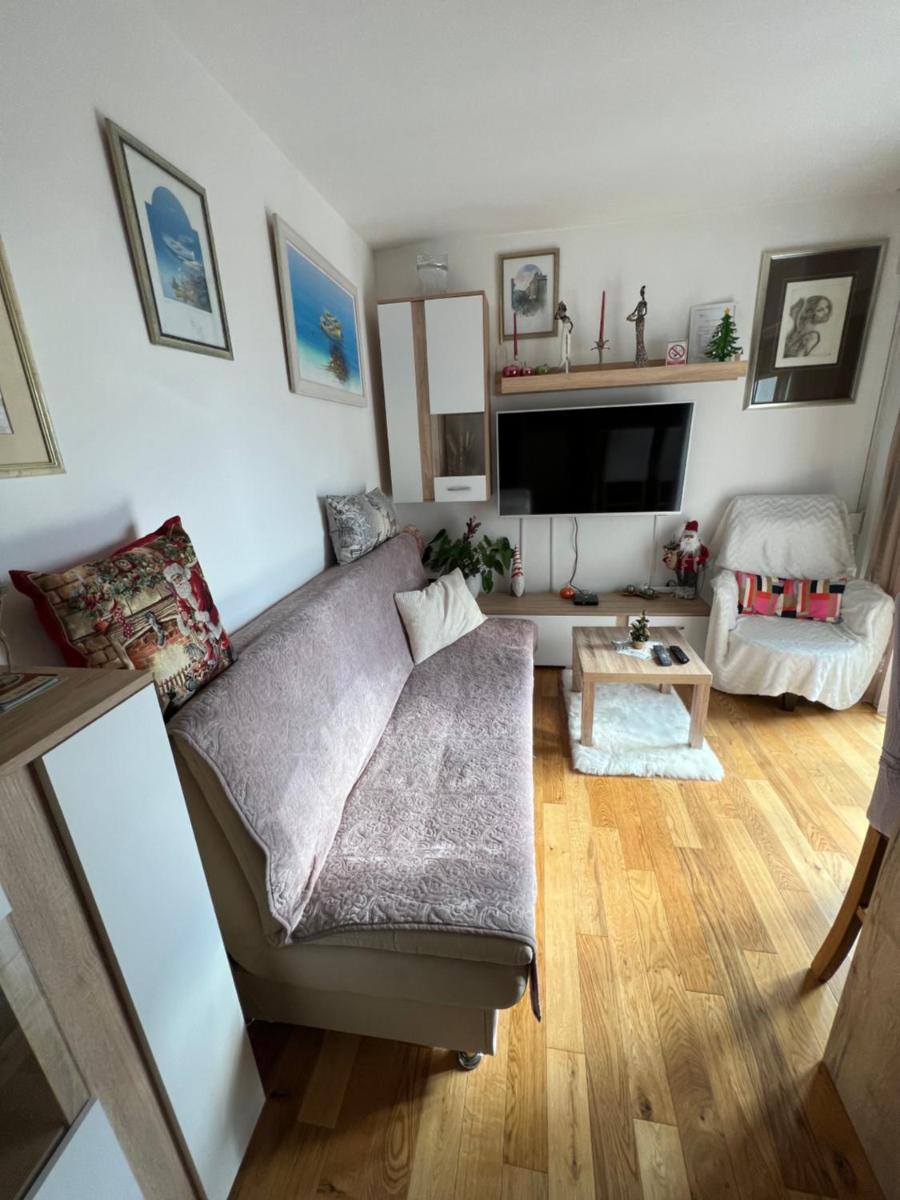 Apartment Ura - Hizvo