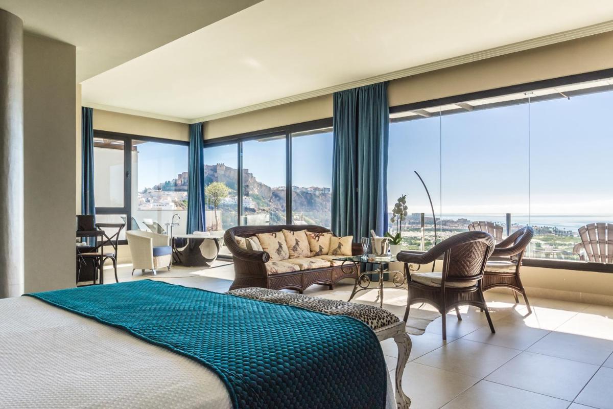 Hotel Miba - Housity