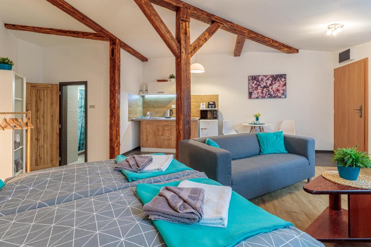 Suitetrails - JonasHouse studios - Great Location near Bratislava City Center