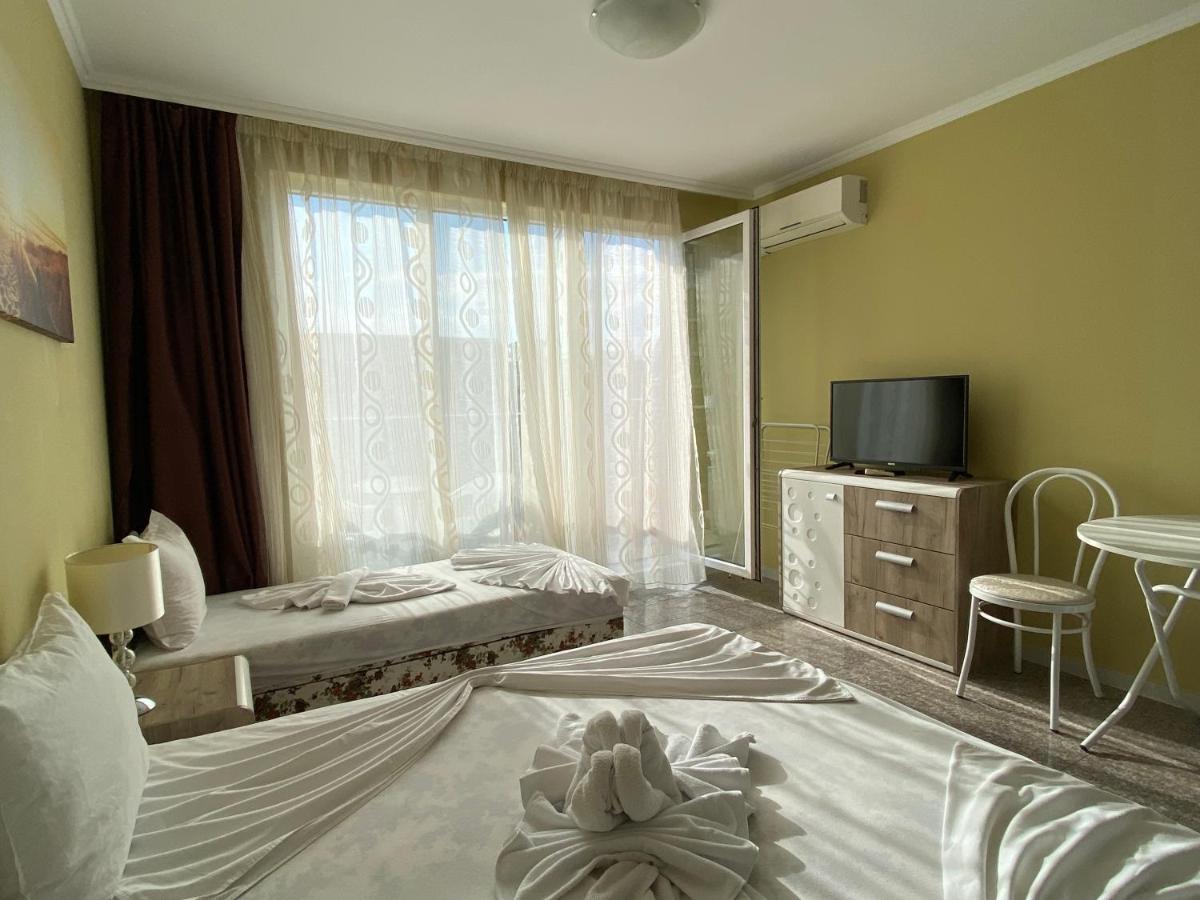 Suitetrails - ADMIRAL PLAZA C 45 One Bedroom Apartment
