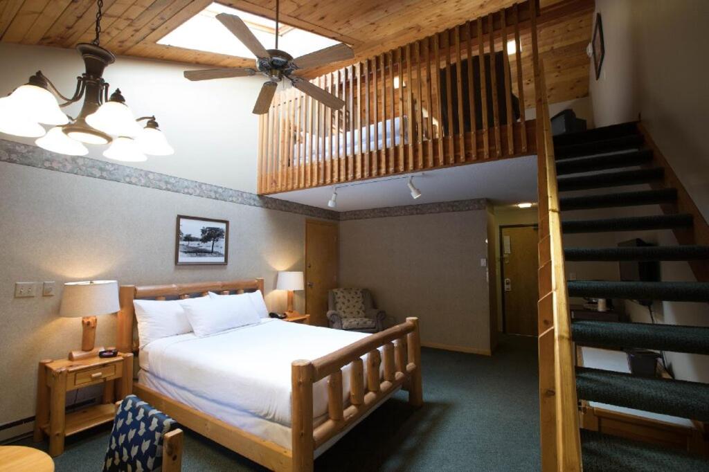 Ruttger's Bay Lake Resort - Housity