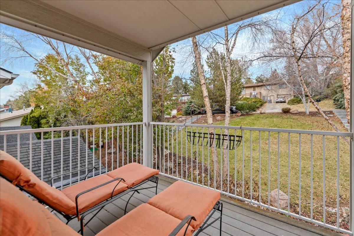 Spacious 3 Story Home in the Boise Foothills - Hizvo