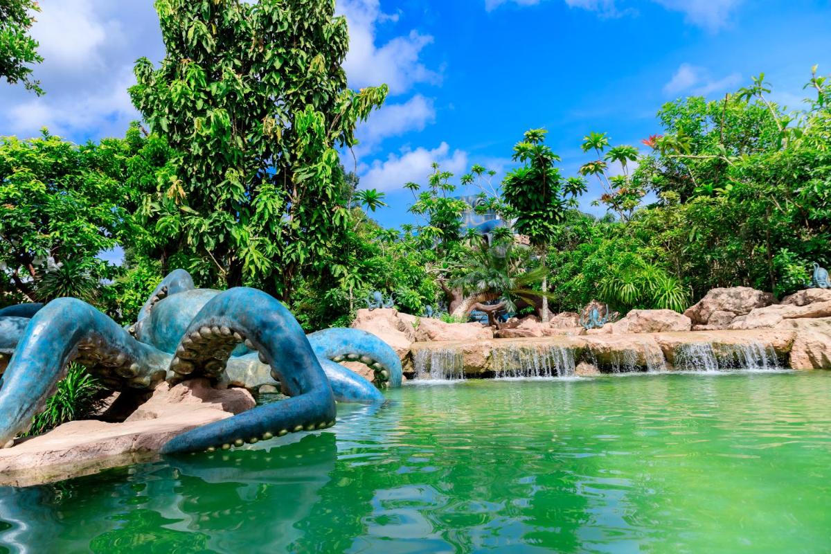 Saline Hot Spring Resort นำ้พุร้อนเค็ม รีสอร์ท - Housity